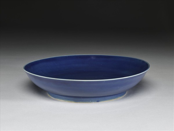霽青釉盤