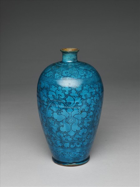 磁州窯 孔雀藍釉黑花紋梅瓶