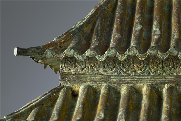 中國 唐 乾符二年（875） 押出銅鎏金 佛殿