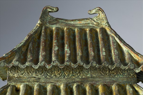 中國 唐 乾符二年（875） 押出銅鎏金 佛殿