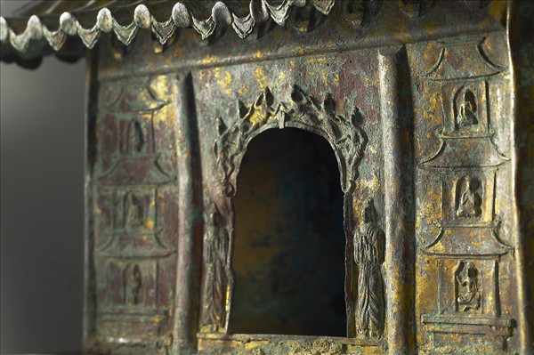 中國 唐 乾符二年（875） 押出銅鎏金 佛殿