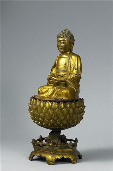 銅鎏金佛坐像