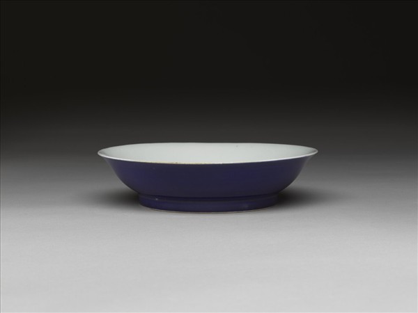 霽青白裡盤