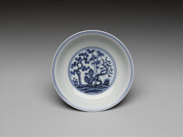 青花庭園仕女圖盤