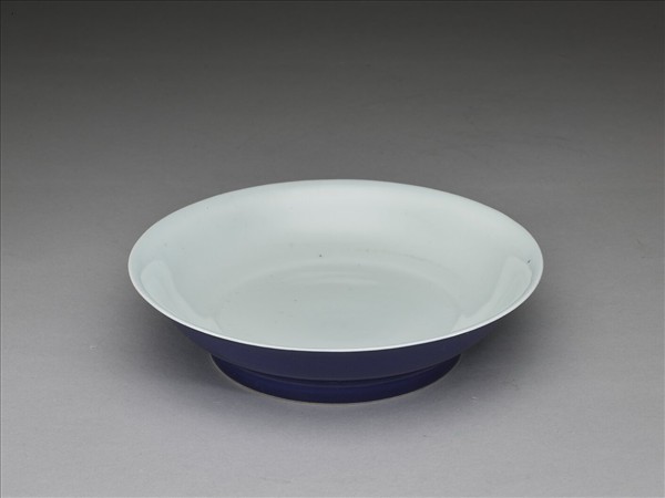 霽青白裡盤