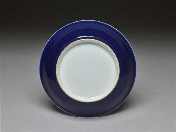 霽青白裡盤