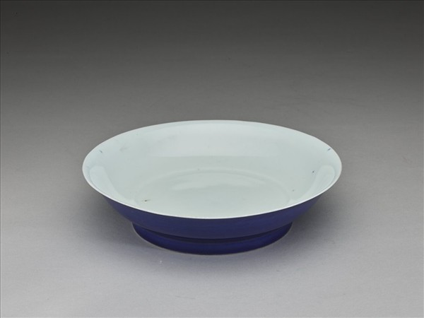 霽青白裡盤