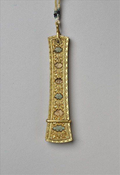 鍍金嵌琺瑯帶扣吉服帶