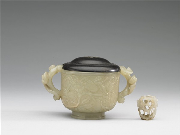 玉雕荔枝靈芝耳爐