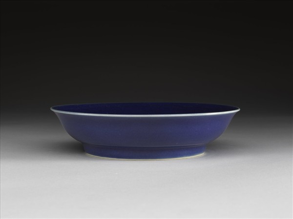 霽青釉盤