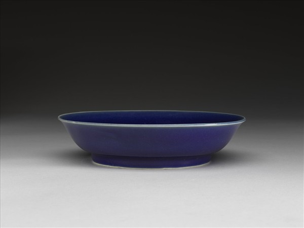 霽青釉盤