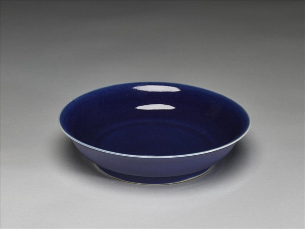霽青釉盤