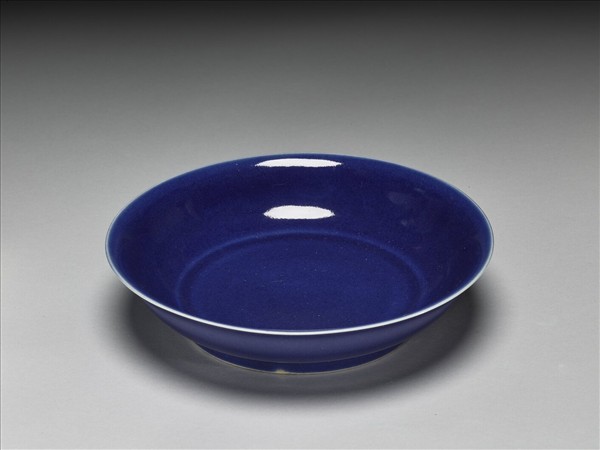 霽青釉盤