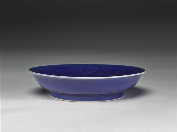 霽青釉盤
