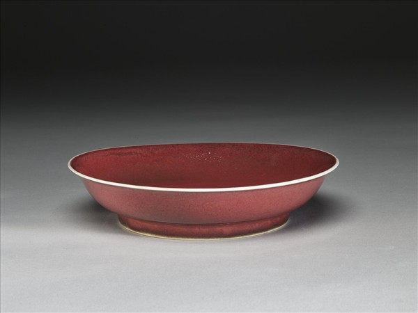 霽紅釉盤