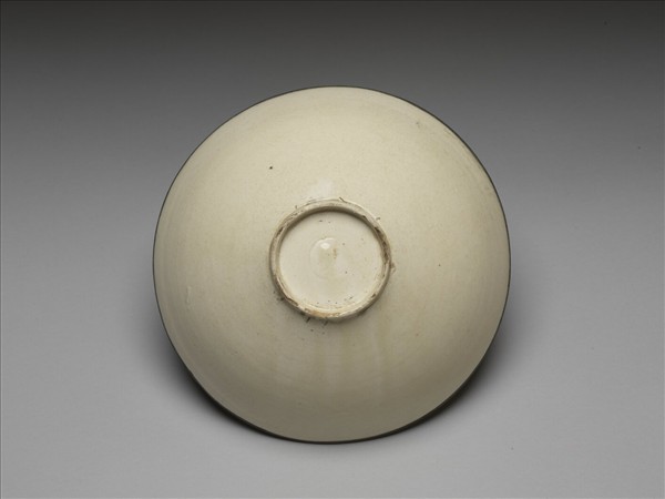 定窯 劃花蓮花葵花式碗