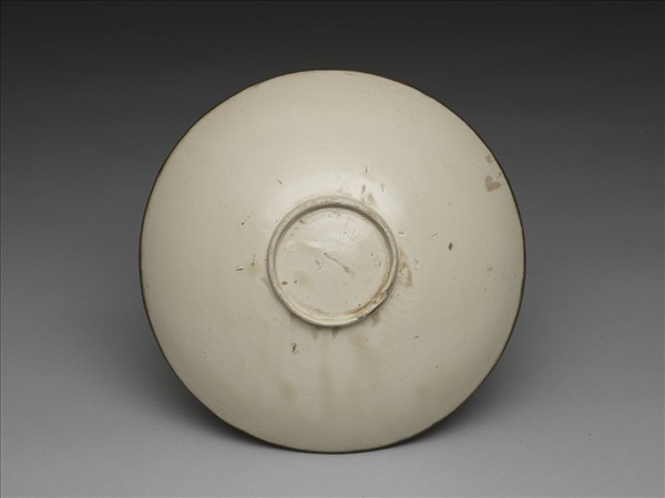 定窯 劃花蓮花葵花式碗