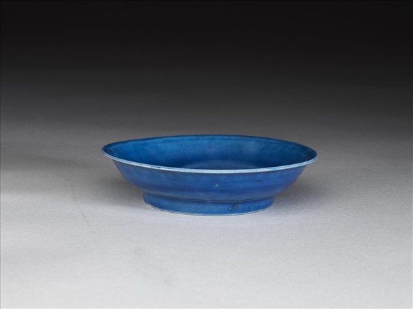 霽青釉碟