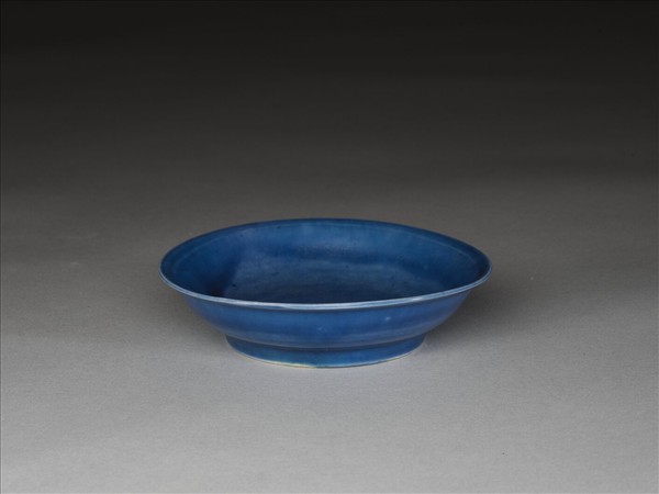 霽青釉碟