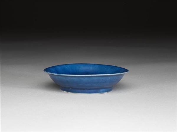 霽青釉碟