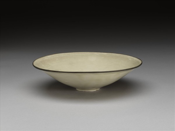 定窯 劃花雙鳧碗