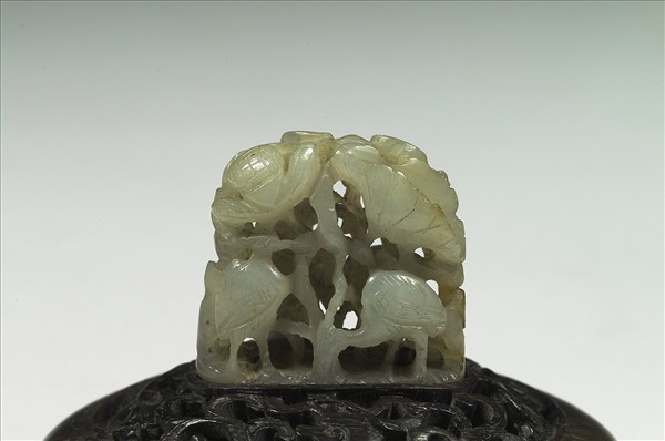 汀渚鷺鷥紋玉頂