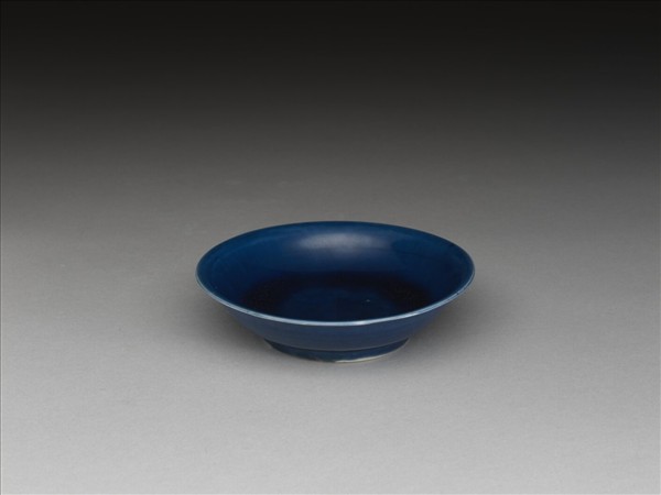 霽青釉碟