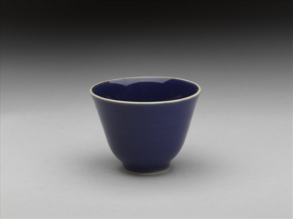霽青釉杯