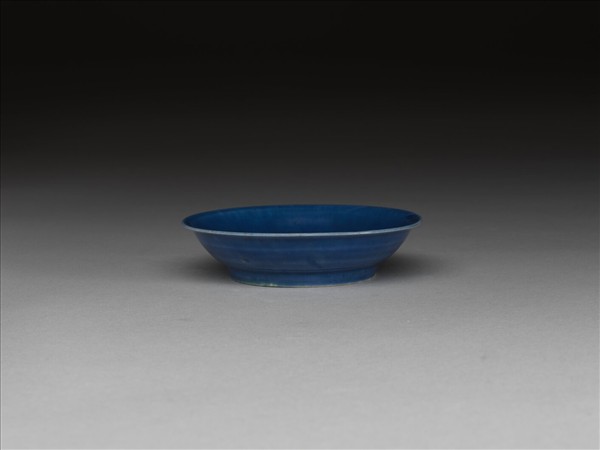 霽青釉碟