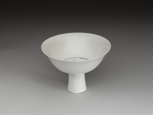 青花花鳥紋高足碗