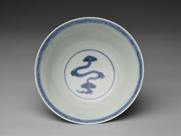 青花雙龍戲珠紋碗