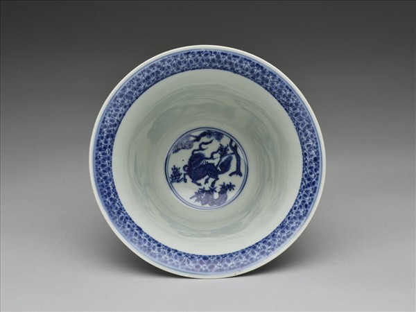 青花三羊開泰圖仰鐘式碗