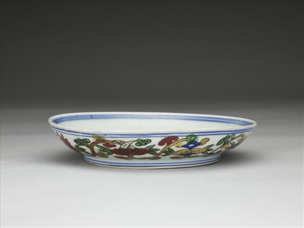 五彩靈芝八寶紋盤