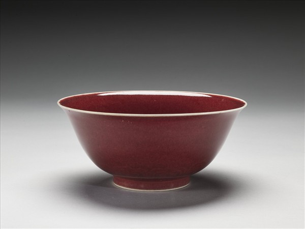 官窯 霽紅龍紋碗