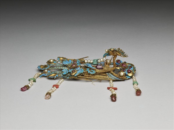 金纍絲點翠嵌珠寶鈿飾