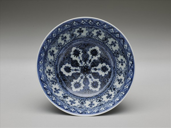 官窯 青花花卉紋碗