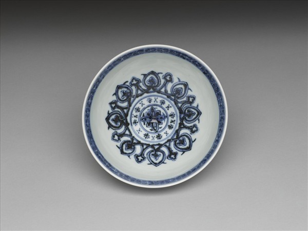 官窯 青花花卉紋碗