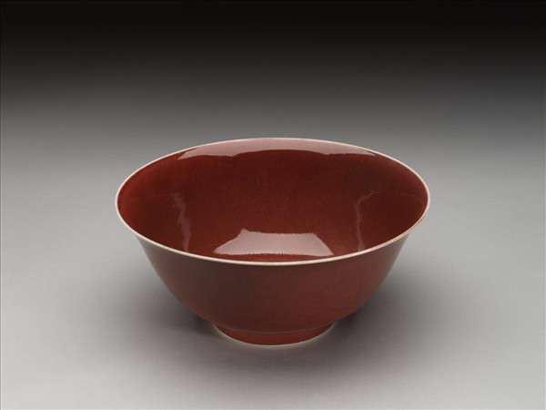官窯 霽紅龍紋碗