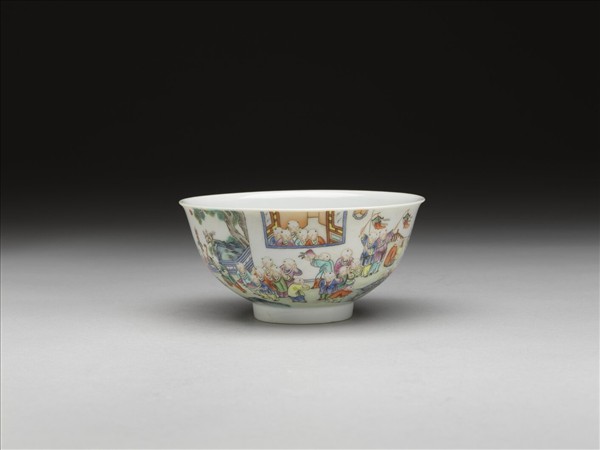 粉彩嬰戲圖碗