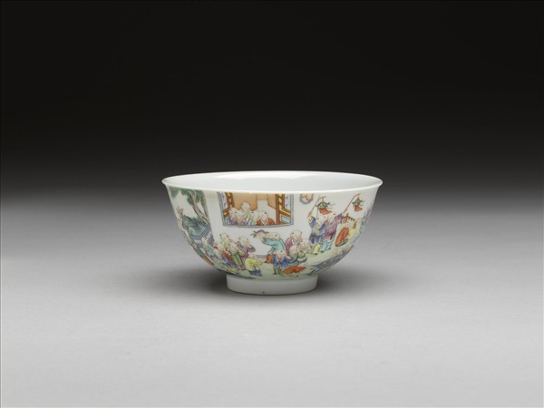 粉彩嬰戲圖碗