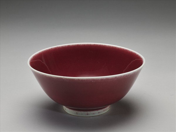 霽紅釉碗