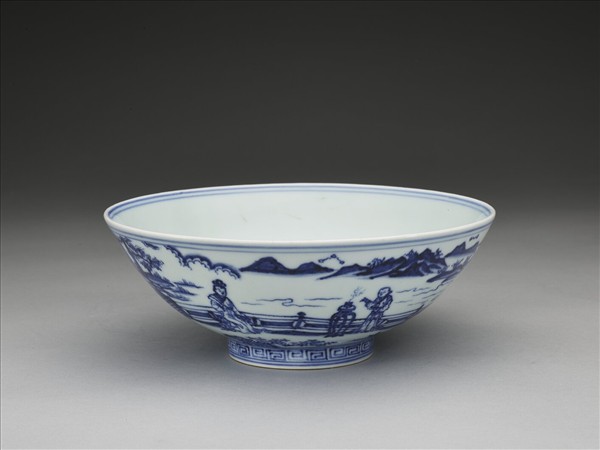 青花庭園仕女圖碗