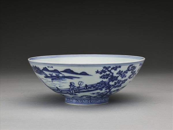 青花庭園仕女圖碗