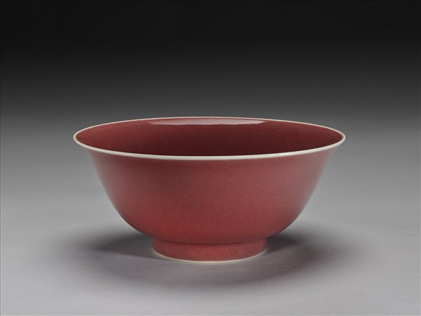 霽紅釉碗