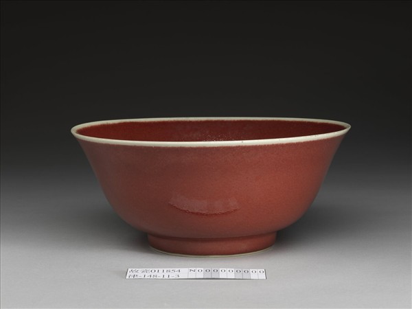 寶石紅釉碗