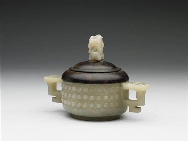 玉乳丁紋簋形爐