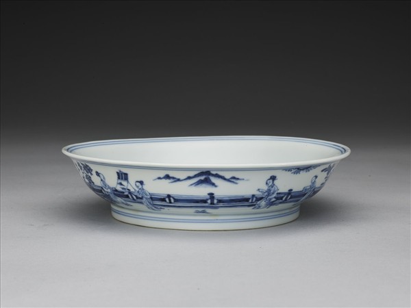 青花三友仕女圖盤