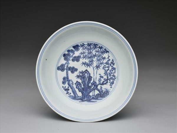 青花三友仕女圖盤