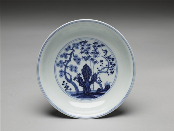 青花三友仕女圖盤