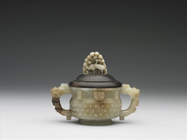 玉乳丁紋簋形爐